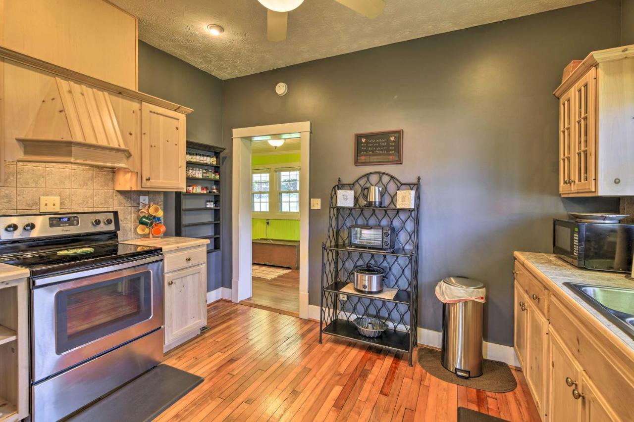 Cozy Damascus Cottage With Porch And Trail Access! Esterno foto