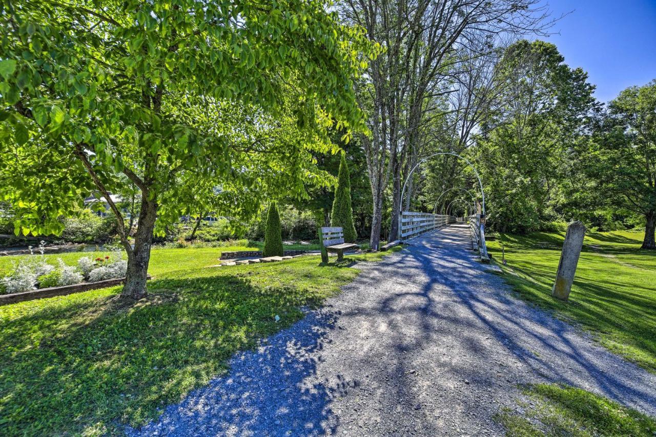 Cozy Damascus Cottage With Porch And Trail Access! Esterno foto